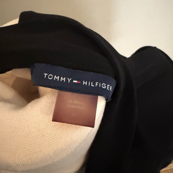 Vintage Tommy Hilfiger Twist Cut out Top Elegant Black M - Picture 3 of 5